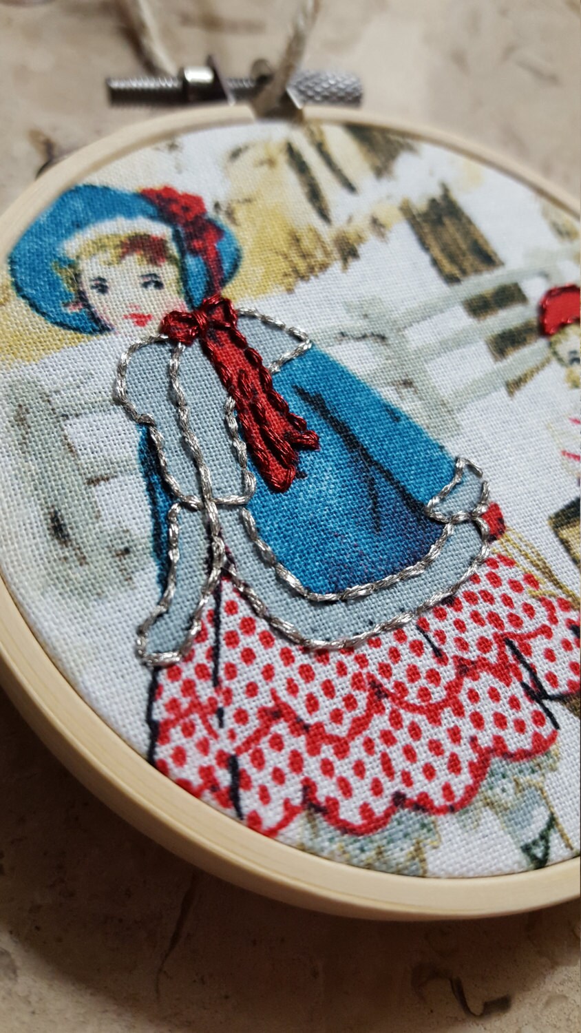 Nostalgic Christmas 3 inch Embroidery Hoop