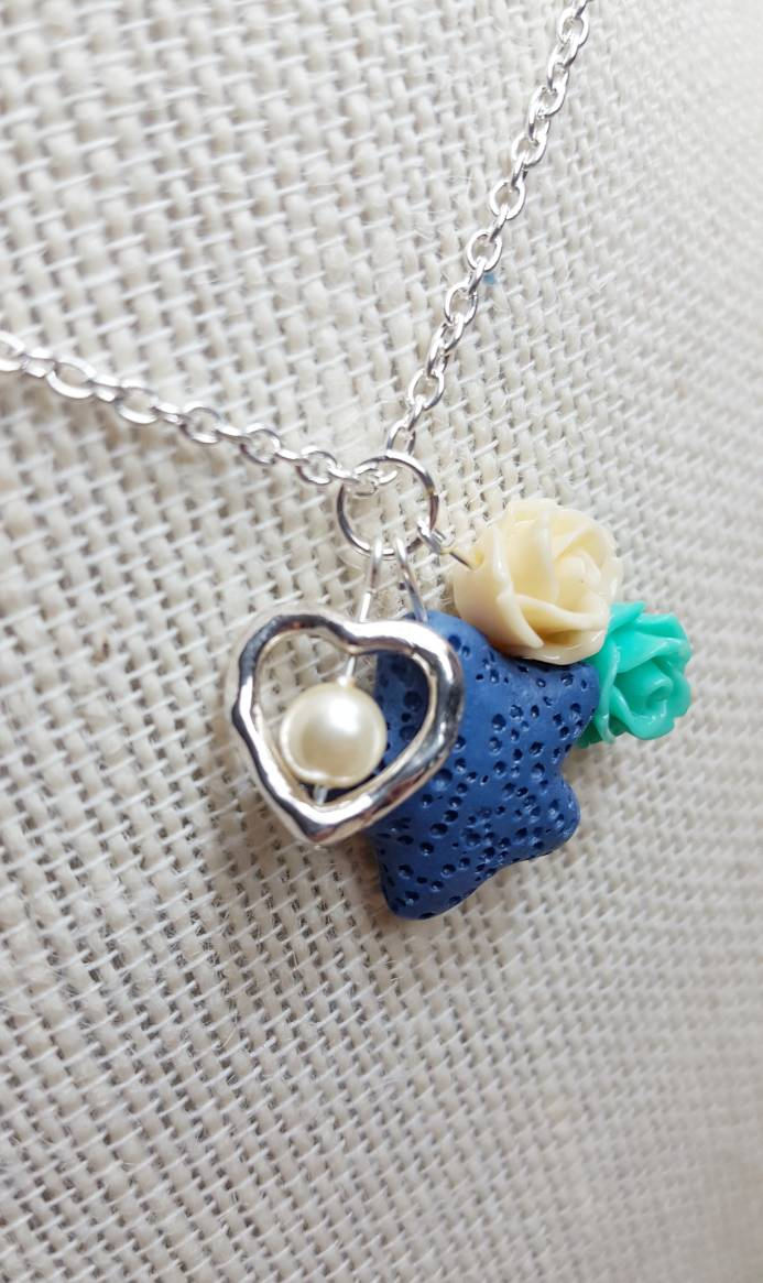 Diffuser Necklace Immaculate Heart of Mary