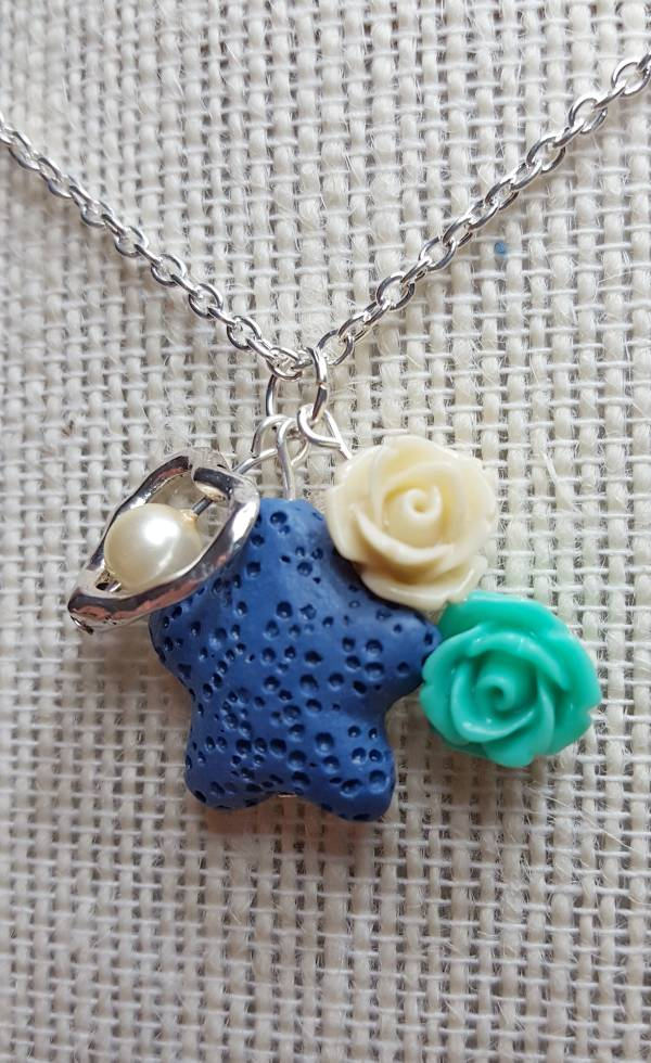 Diffuser Necklace Immaculate Heart of Mary