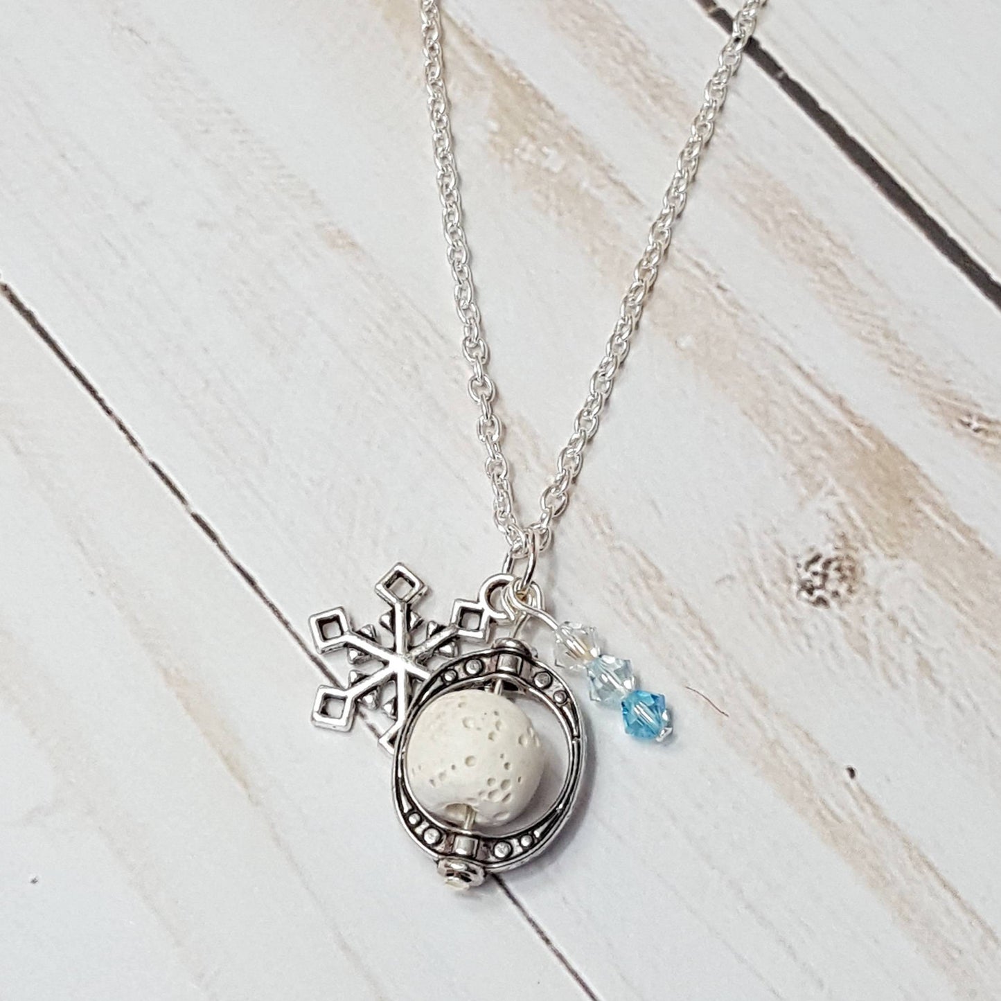 Snowflake Diffuser Necklace