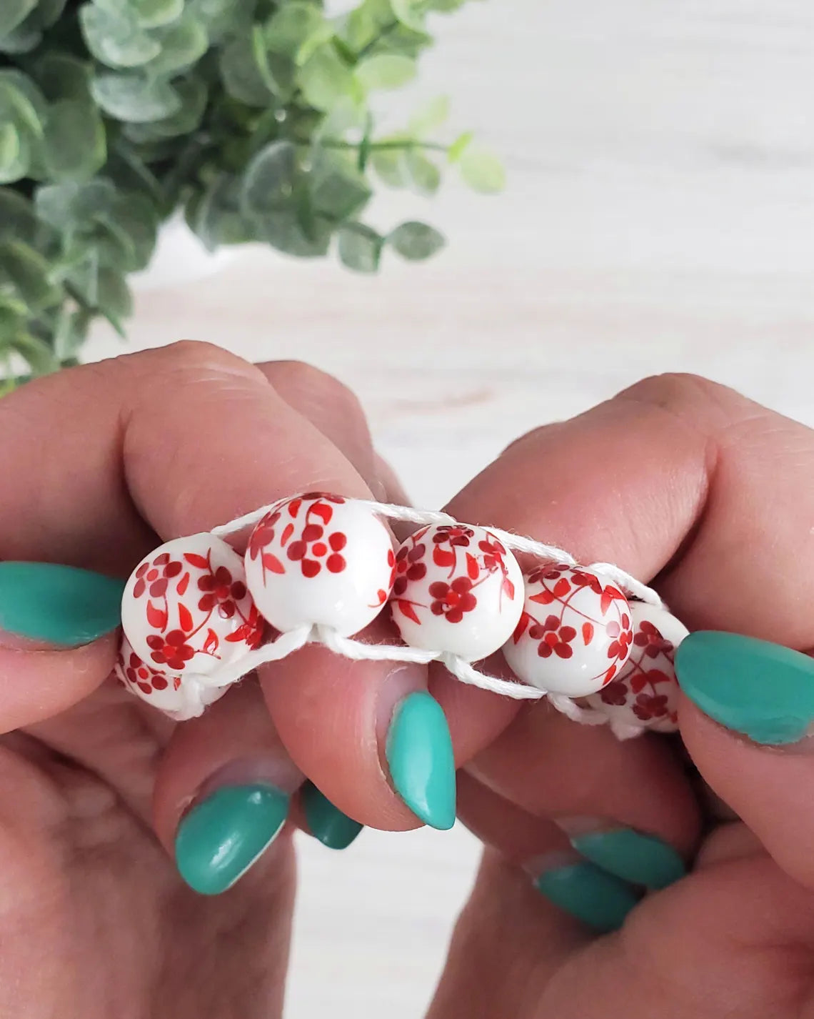 Red China Flowers Sacrifice Beads
