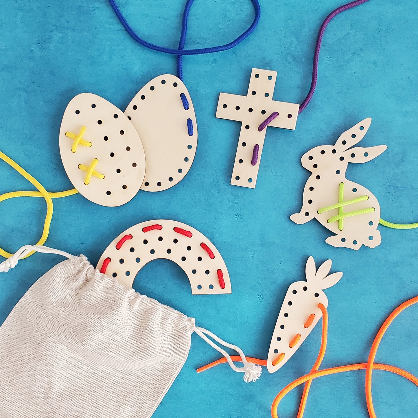 Wooden Easter Lacing Cards