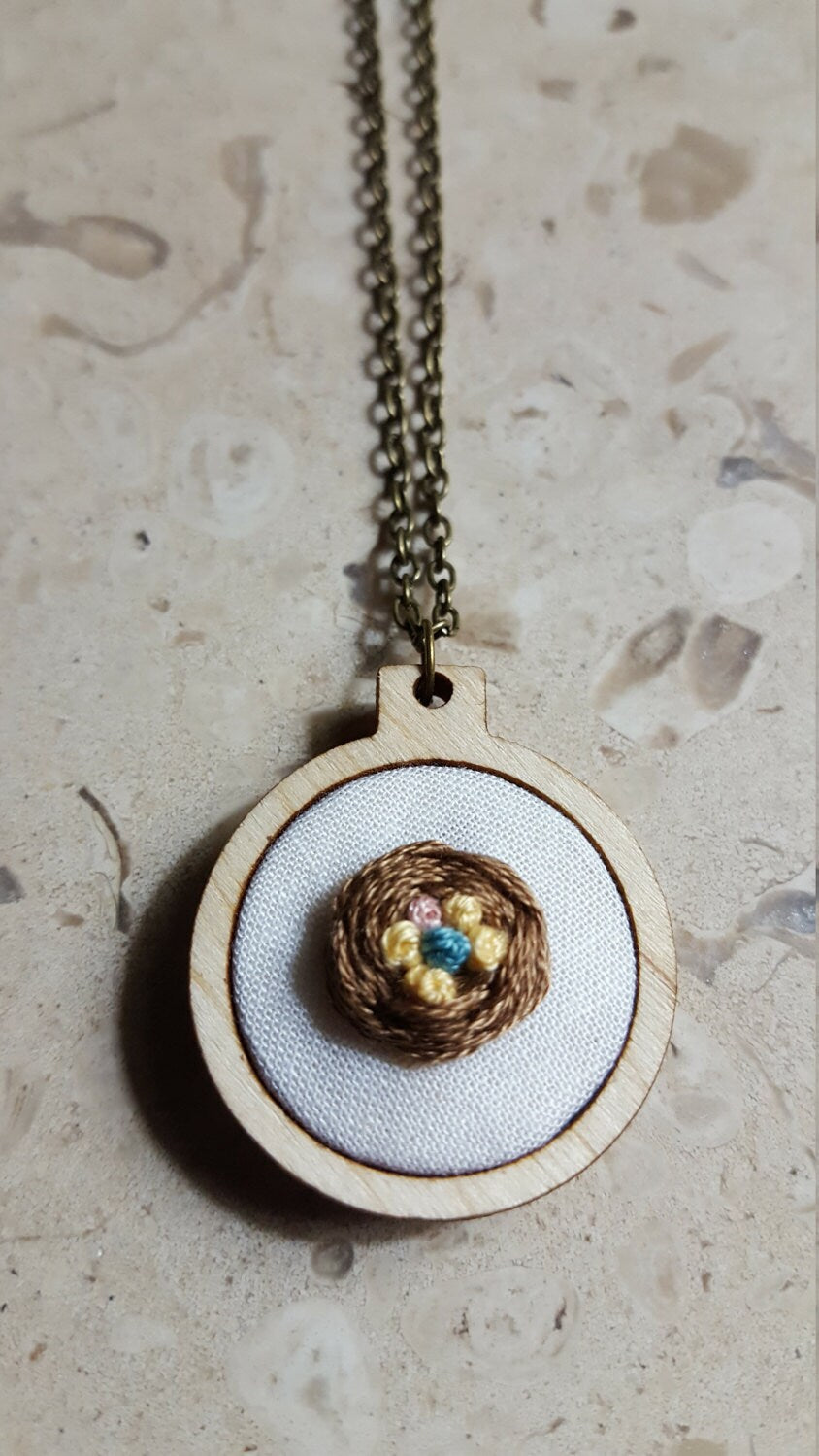 Embroidered Bird Nest Mother's Necklace