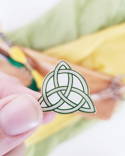 Celtic Trinity Knot Needle Minder
